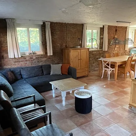 Appartement Ruim Sfeervol Naast Wijndomein In Vijlen, Zuid-limburg