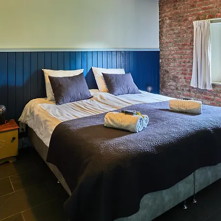 Ruim Sfeervol Naast Wijndomein In Vijlen, Zuid-limburg Appartement *